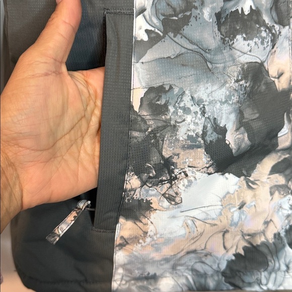 Mountain Warehouse | Floral & Grey Snowboard Ski Jacket - US2 - Picture 3 of 7